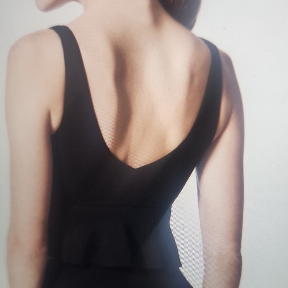 SPANX Pique Longline Flounce Swim Top Size L $78 - Picture 2 of 6